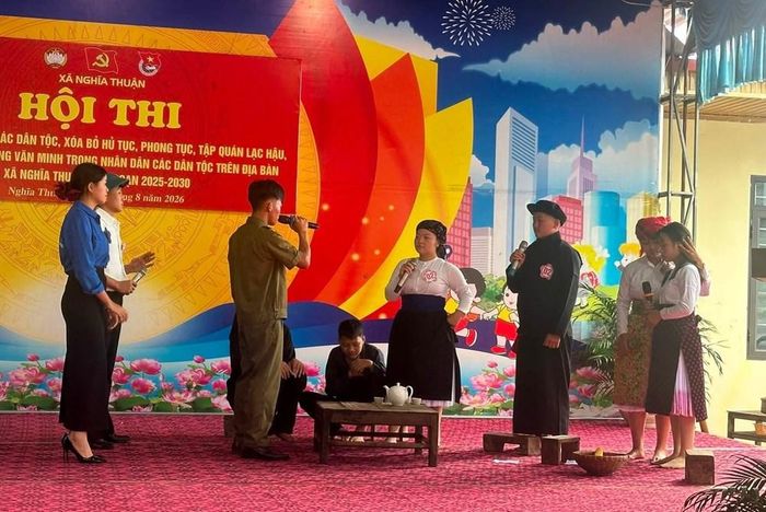 Không chỉ là sân chơi giao lưu, học hỏi, Hội thi còn là diễn đàn để đoàn viên, thanh niên và nhân dân chia sẻ những mô hình, cách làm hay trong giữ gìn bản sắc văn hóa dân tộc, góp phần đưa chủ trương của Đảng, chính sách, pháp luật của Nhà nước vào cuộc sống
