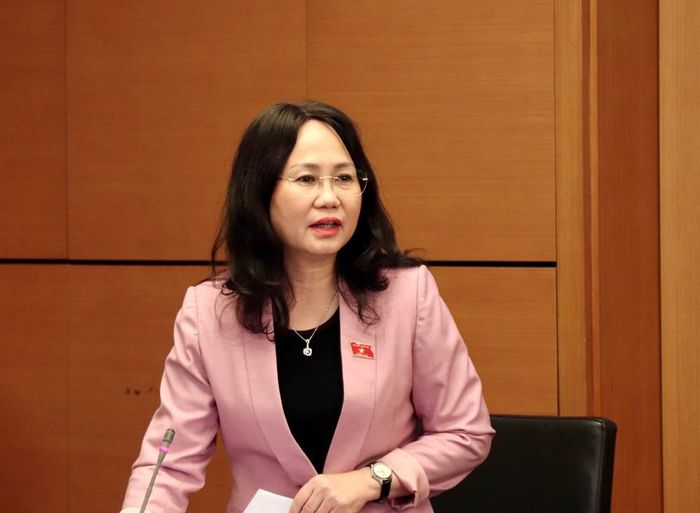 Bộ trưởng Bộ VHTTDL Lâm Thị Phương Thanh phát biểu thảo luận