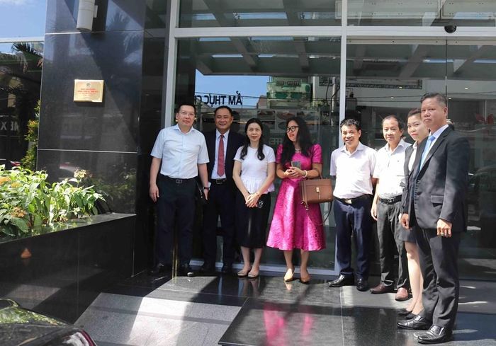 Đoàn giám sát làm việc tại Khách sạn Becamex Thủ Dầu Một