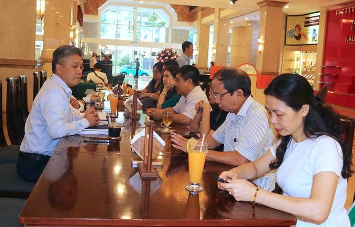 Buổi làm việc của Đoàn giám sát tại Khách sạn REX