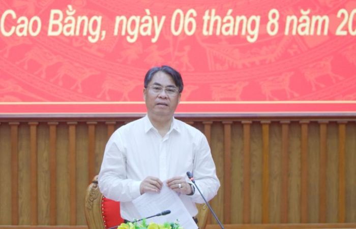 Đồng chí Phan Thăng An, Ủy viên Trung ương Đảng, Bí thư Tỉnh ủy, Chủ tịch HĐND tỉnh kết luận hội nghị. Ảnh Báo Cao Bằng