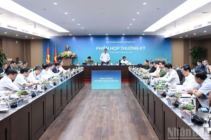 Quang cảnh phiên họp.