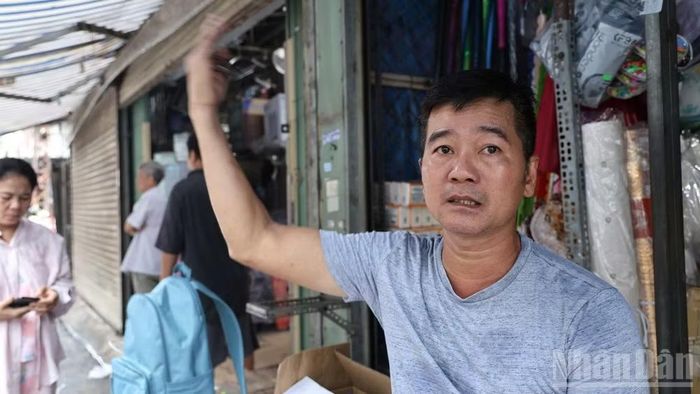 Anh Mai Đăng Trinh kể lại giây phút hỗ trợ lực lượng chức năng dập lửa.