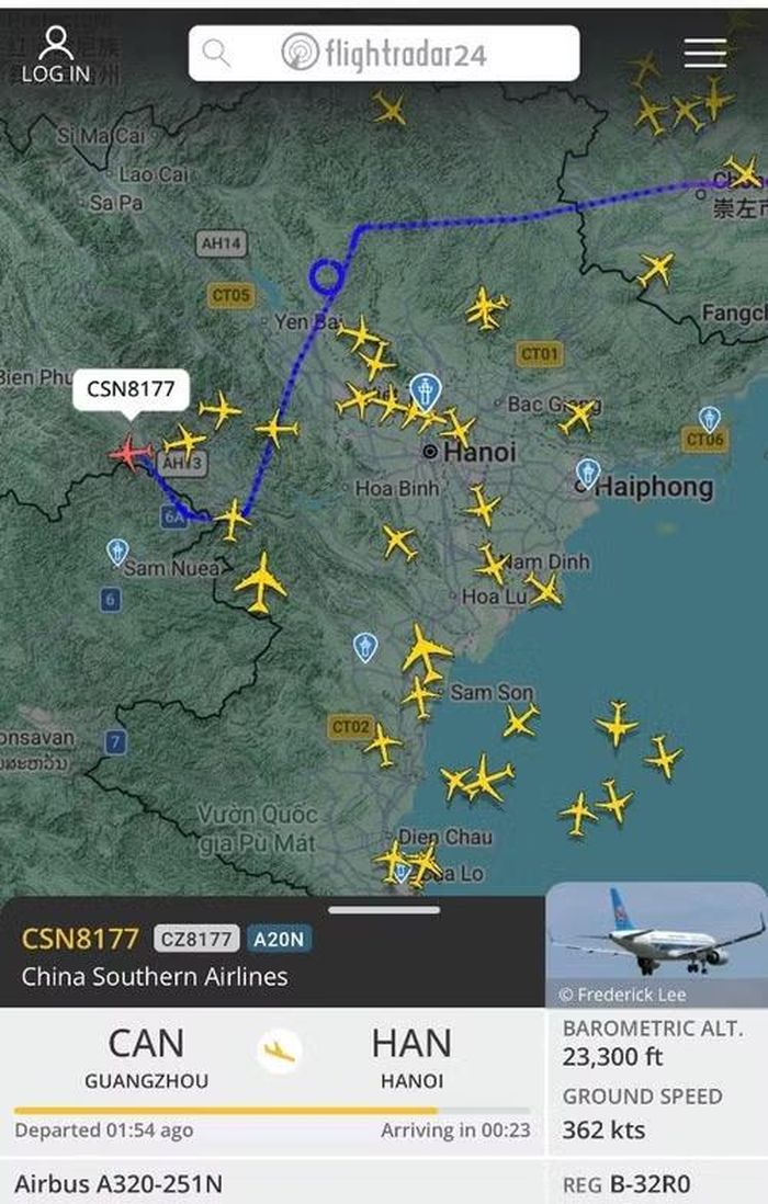 Hình ảnh thời điểm sân bay Nội Bài có mật độ bay cao, rất nhiều chuyến bay phải bay chờ nhiều vòng do thời tiết xấu. (Ảnh: Cục Hàng không Việt Nam)