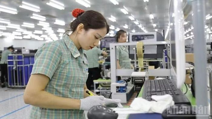 Dự án sản xuất thiết bị điện tử đáp ứng các tiêu chí, điều kiện được tỉnh Thái Nguyên hỗ trợ tối đa 5 tỷ đồng cho chi phí thiết kế, vật tư tiêu hao để sản xuất sản phẩm mẫu gửi đối tác thẩm định. (Ảnh THẾ BÌNH)