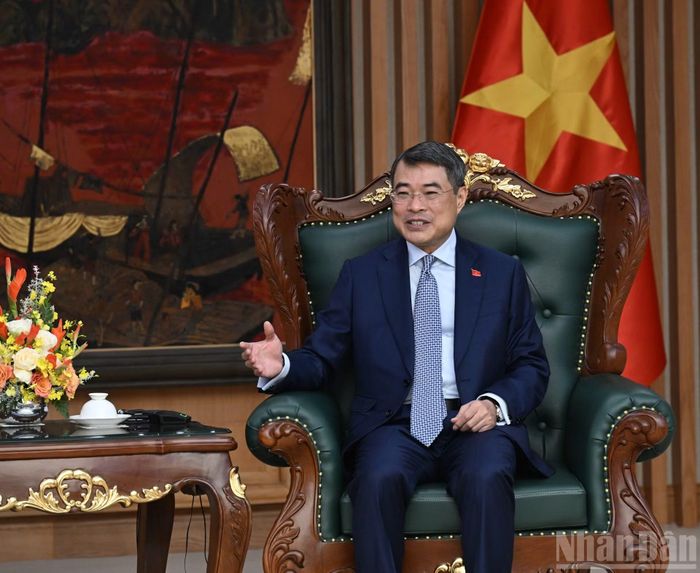 Thủ tướng Lê Minh Hưng phát biểu tại cuộc tiếp.