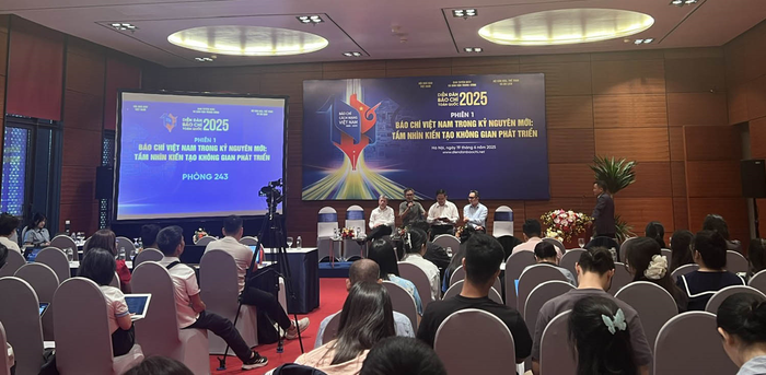 Một phiên thảo luận trong khuôn khổ Diễn đàn báo chí toàn quốc năm 2025. Ảnh: NGỌC HƯNG