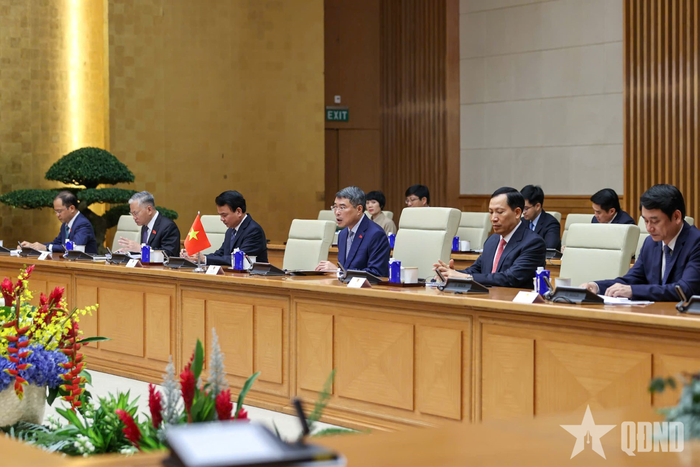 Thủ tướng Lê Minh Hưng phát biểu tại hội kiến. Ảnh: TRỌNG HẢI