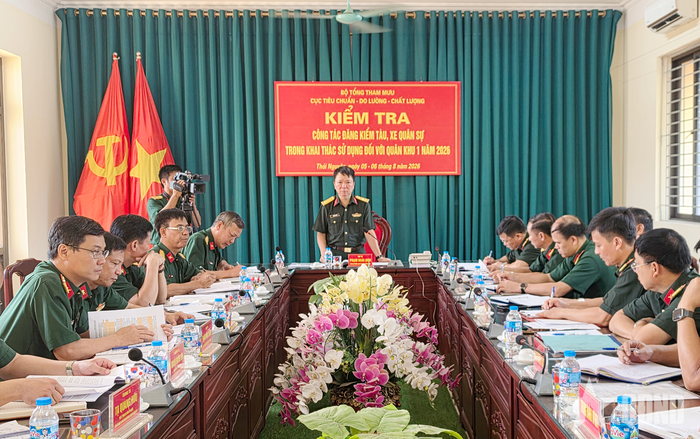 Đại tá Phạm Hoài Anh, Phó cục trưởng Cục Tiêu chuẩn - Đo lường - Chất lượng phát biểu chỉ đạo buổi kiểm tra.
