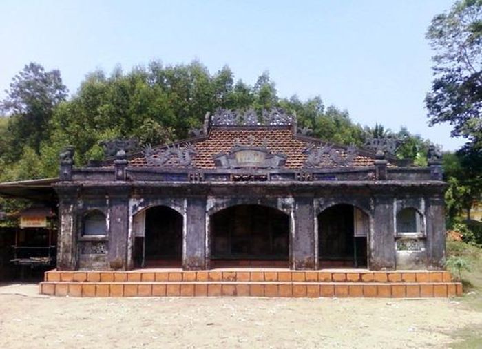 Đình làng An Định.