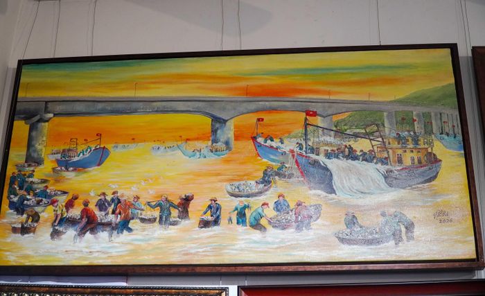 Nhiều tác phẩm chuyển tải sinh động đời sống ven biển Nam miền Trung