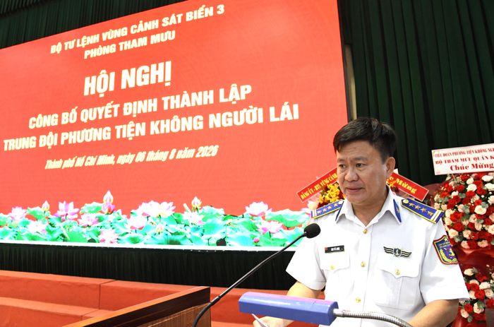 Đại tá Cao Vũ Long phát biểu chỉ đạo tại hội nghị