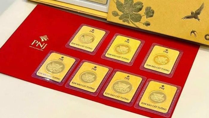 Giá vàng chiều nay thu hẹp đà tăng so với buổi sáng