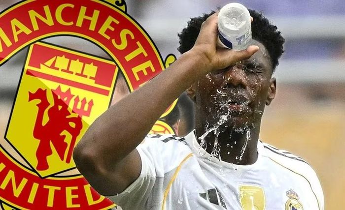Bên cạnh đó, Man United vẫn dành sự quan tâm tới bộ đôi Aurelien Tchouameni và Eduardo Camavinga của Real Madrid, dù quá trình đàm phán được dự báo sẽ gặp nhiều trở ngại.