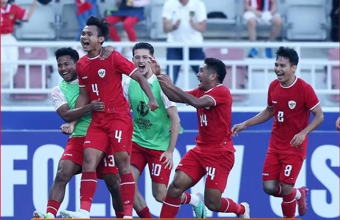 Nhìn chung, Indonesia được đánh giá nhỉnh hơn về thành tích đối đầu và phong độ hiện tại.