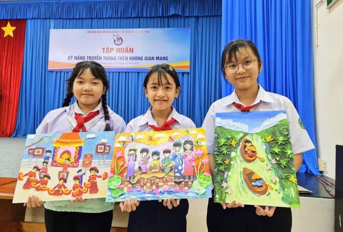 Học sinh tham dự Hội thi vẽ tranh theo sách. Ảnh minh họa.