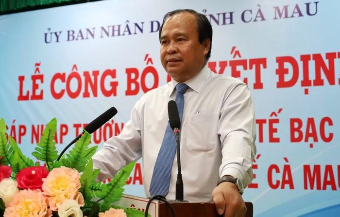 Ông Nguyễn Minh Luân, Phó Chủ tịch UBND tỉnh Cà Mau phát biểu tại buổi lễ.