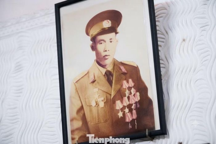 Ảnh chân dung Liệt sĩ Trần Phú Cương (bí danh Năm Mộc), Đội phó Đội 4 Biệt động Sài Gòn. Ảnh: Nguyễn Tiến