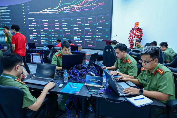 Cuộc thi "Hành trình truy vết tội phạm mạng" đang được diễn ra trong chuỗi sự kiện