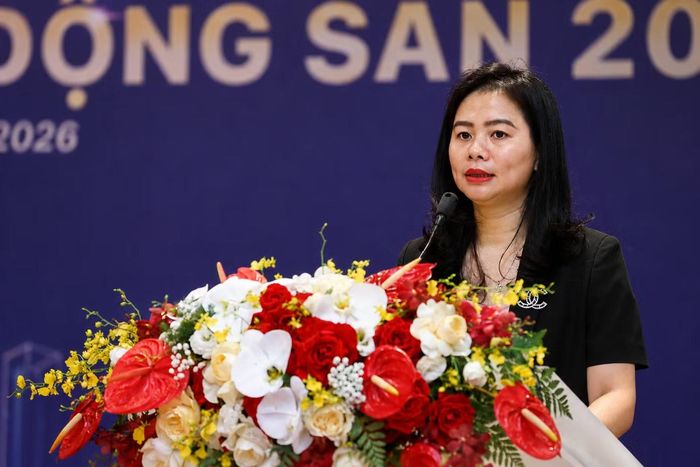 Bà Hoàng Thu Hằng - Cục phó Cục Quản lý nhà và thị trường bất động sản - Bộ Xây dựng.