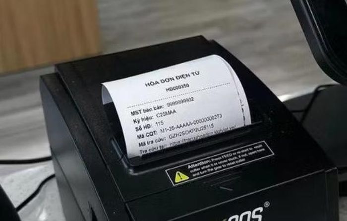 Hộ kinh doanh nêu khó khăn, vướng mắc về việc xuất hóa đơn cho những đơn hàng phát sinh ban đêm.