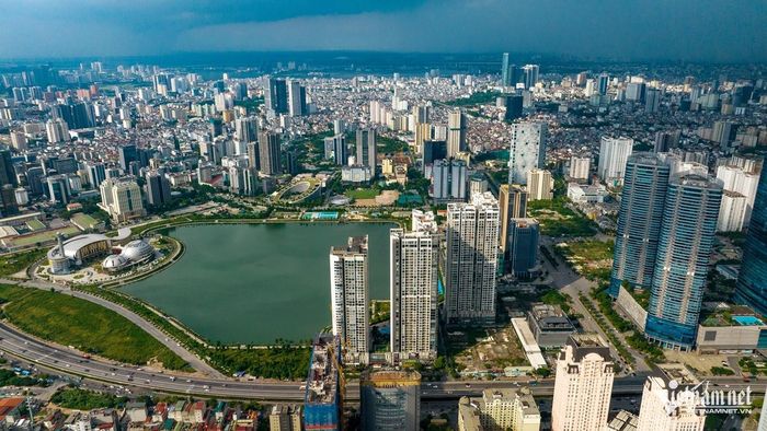 Nghị quyết 21 yêu cầu nhìn rộng hơn. Điều cần quan tâm không chỉ là đất được quản lý đúng hay chưa, mà còn là đất có đang tạo ra giá trị tương xứng hay không
