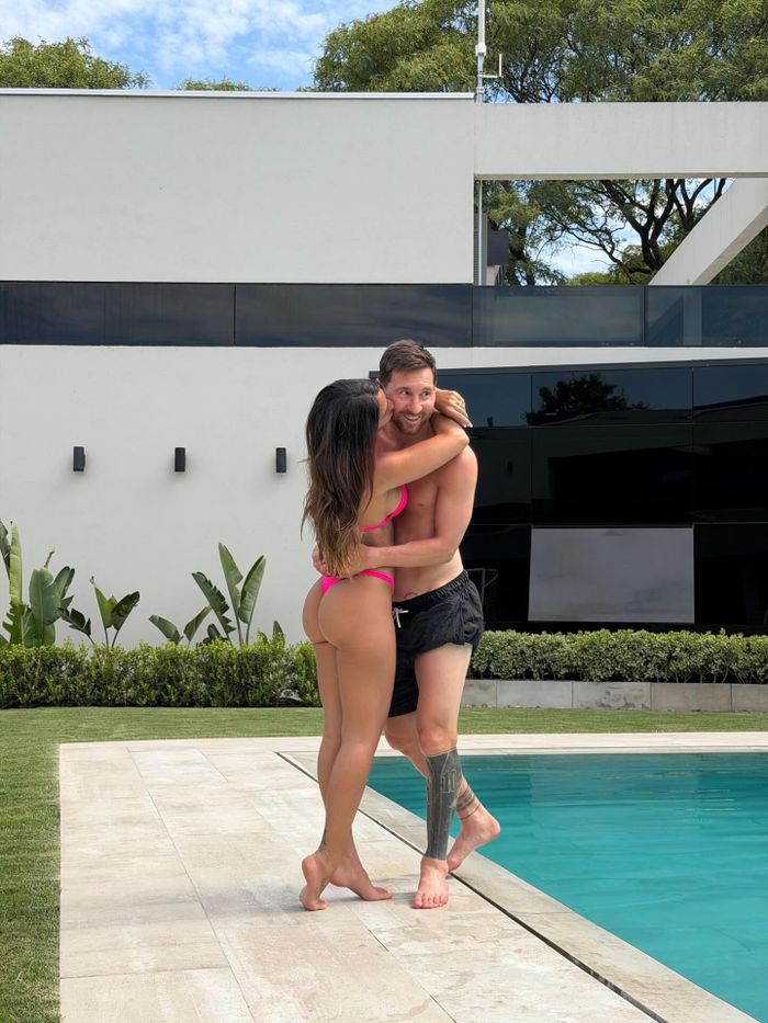 Antonela Roccuzzo và Messi.