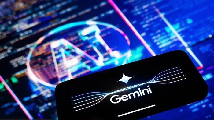Google Assistant trên Android và Wear OS sẽ được thay bằng Gemini từ 4/9. Ảnh: Shutterstock