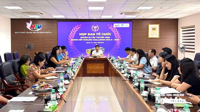 Quang cảnh cuộc họp. Ảnh: Vân Thảo