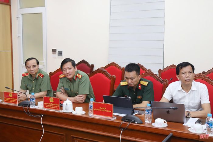 Các đại biểu tham dự hội nghị tại điểm cầu Hà Tĩnh.