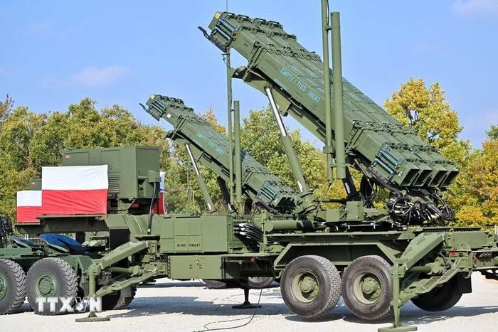 Hệ thống tên lửa phòng không Patriot MIM-104 của Mỹ tại trung tâm huấn luyện ở Torun, Ba Lan. (Ảnh: PAP/TTXVN)