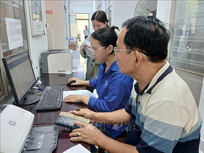 100% sở, ngành và bộ phận một cửa phường, xã kết nối khai thác cơ sở dữ liệu quốc gia về dân cư. Nhiều thủ tục hành chính được thực hiện trực tuyến, giảm chi phí và thời gian cho người dân, doanh nghiệp.