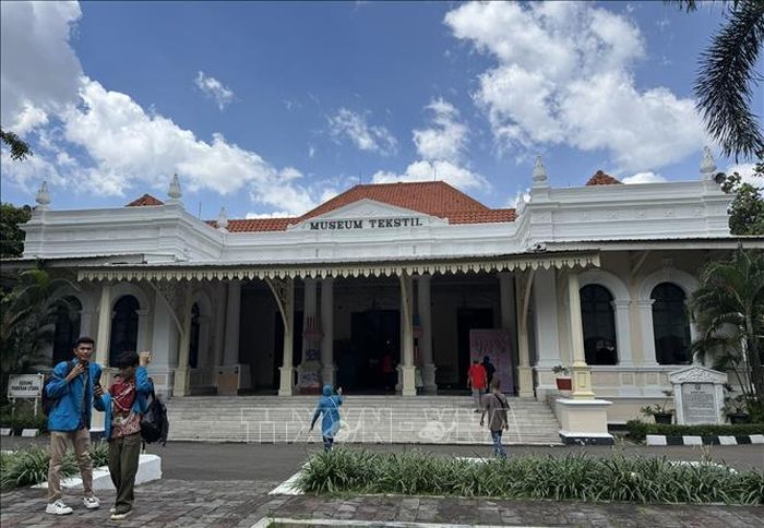 Bảo tàng Dệt May Indonesia.
