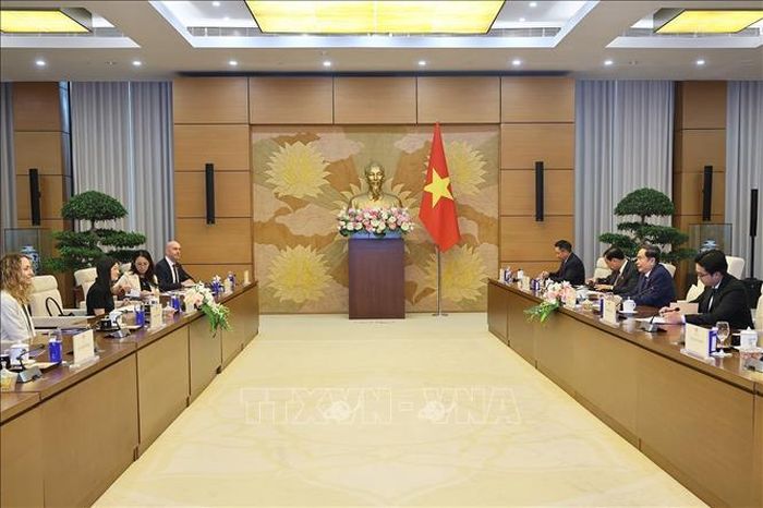 Chủ tịch Quốc hội Trần Thanh Mẫn tiếp Đại sứ Hoa Kỳ tại Việt Nam Jennifer Wicks. Ảnh: Doãn Tấn/TTXVN
