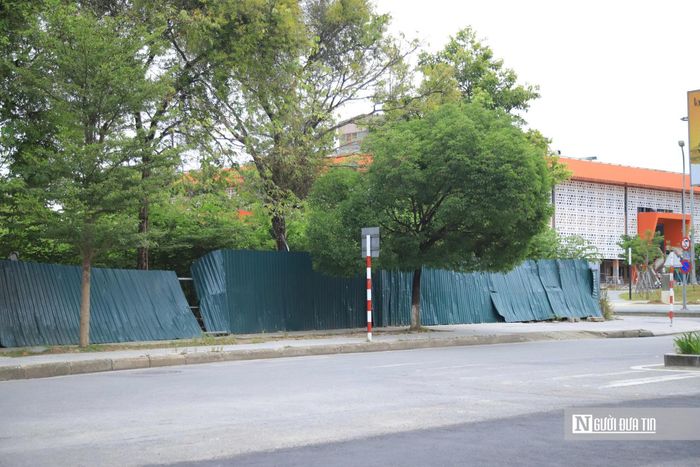 Khu đất có diện tích 25.663 m², với số thu từ đấu giá dự kiến đạt 350 tỷ đồng. Thời gian tổ chức đấu giá dự kiến vào tháng 9/2026.