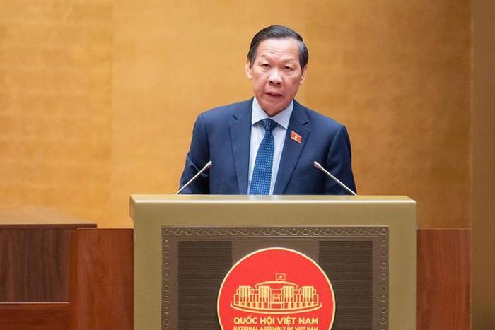 Chủ nhiệm Ủy ban Kinh tế và Tài chính Phan Văn Mãi (Ảnh: Media Quốc hội).