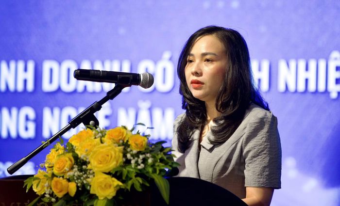 Bà Nguyễn Thị Thu Trang, Phó Vụ trưởng Vụ Pháp chế Bộ Khoa học và Công nghệ phát biểu khai mạc. Ảnh XM.