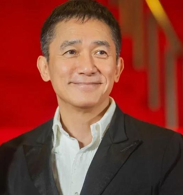 Lương Triều Vỹ chọn xuất hiện ít nhưng mỗi lần trở lại đều thu hút sự chú ý của khán giả. Ảnh: Weibo.