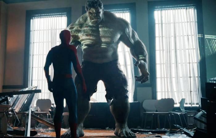 Spider-Man đối đầu những thử thách lớn nhất khi chạm trán Hulk và Jean Grey trong phần phim mới.