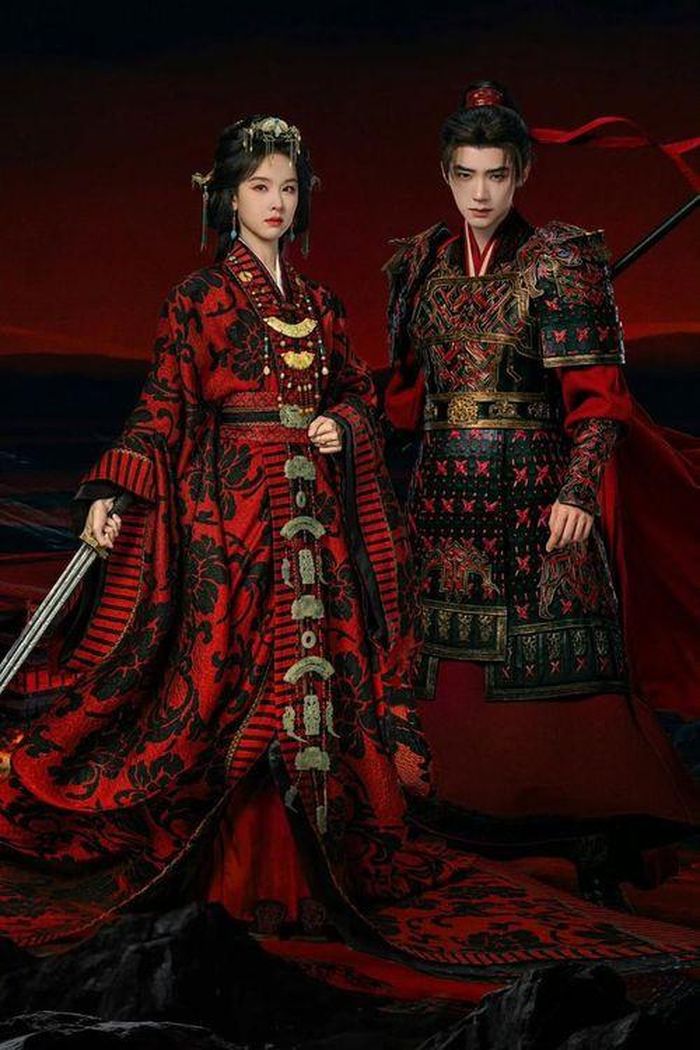Kiều Sở do Trần Đô Linh và Chu Dực Nhiên đóng chính. Ảnh: Weibo