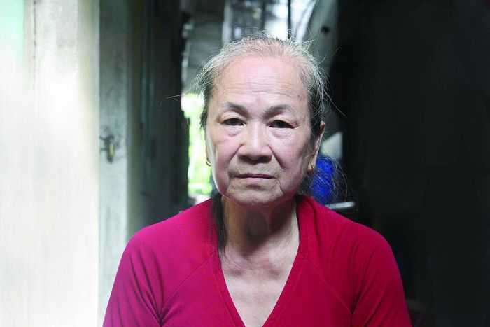 Bà Nguyễn Thị Oanh từng bươn chải kiếm sống bằng nhiều nghề