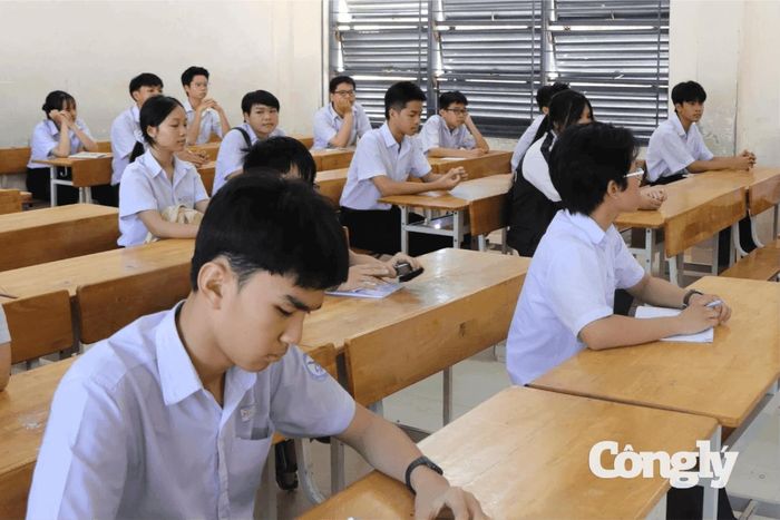 Học sinh Khánh Hòa tham dự kỳ thi lớp 10.