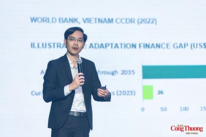 PGS.TS Nguyễn Hữu Huân, Phó Chủ tịch Cơ quan điều hành Trung tâm Tài chính Quốc tế Việt Nam tại TP. Hồ Chí Minh chia sẻ tại sự kiện.