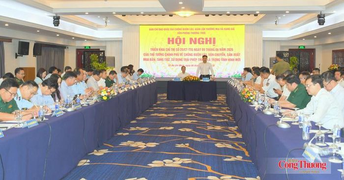 Đại biểu tham dự hội nghị.