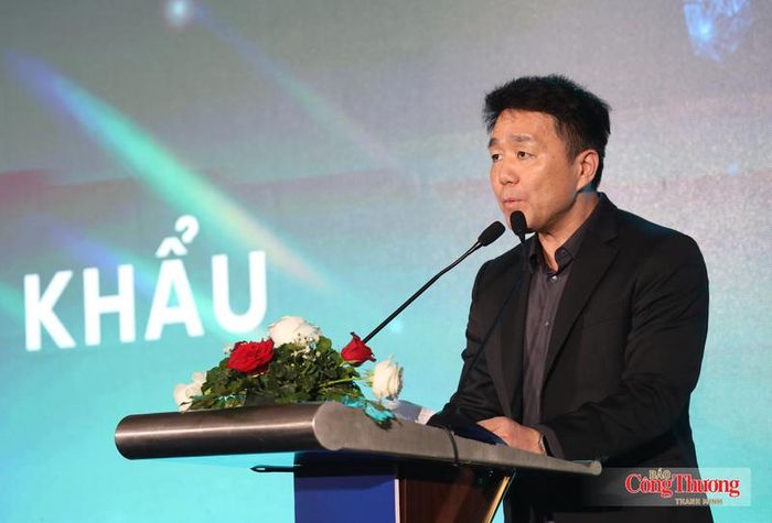 Ông Roger Luo, Giám đốc Alibaba.com khu vực Nam Á và Đông Nam Á.