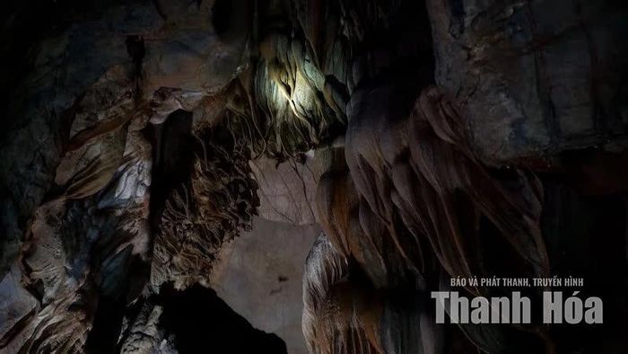 Dấu tích truyền thuyết