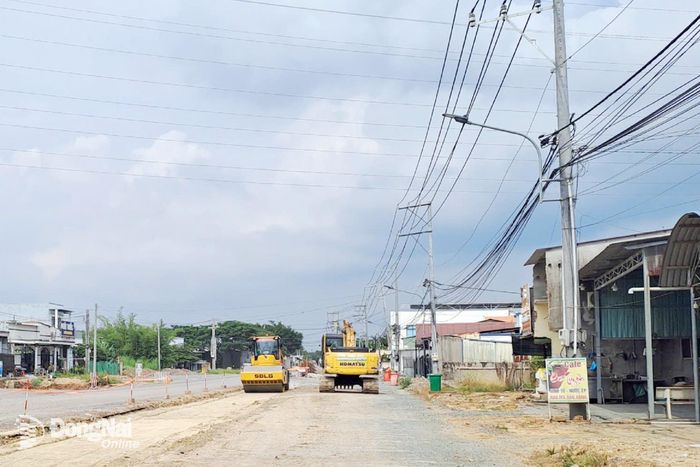 Nhà thầu bắt đầu triển khai thi công hoàn thiện hạng mục nút giao đường vành đai 3 - Thành phố Hồ Chí Minh với hương lộ 19. Ảnh: CTV