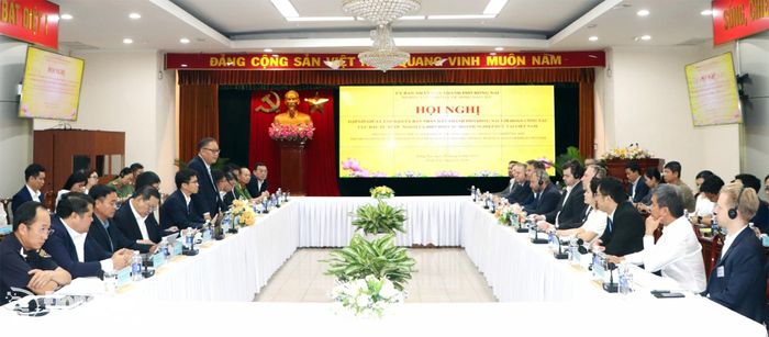 Quang cảnh hội nghị sáng 6-8. Ảnh: Ngọc Liên
