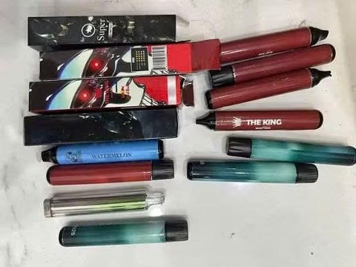 Trong suy nghĩ của không ít người, pod chill chỉ là thuốc lá điện tử có hương vị trái cây, “ít độc hại” hay chỉ mang lại cảm giác thư giãn...