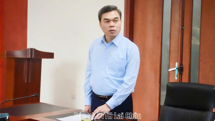 Đồng chí Ma Thế Hồng - Phó Bí thư Tỉnh ủy, Chủ tịch Ủy ban MTTQ Việt Nam tỉnh Tuyên Quang phát biểu tại buổi trao hỗ trợ.